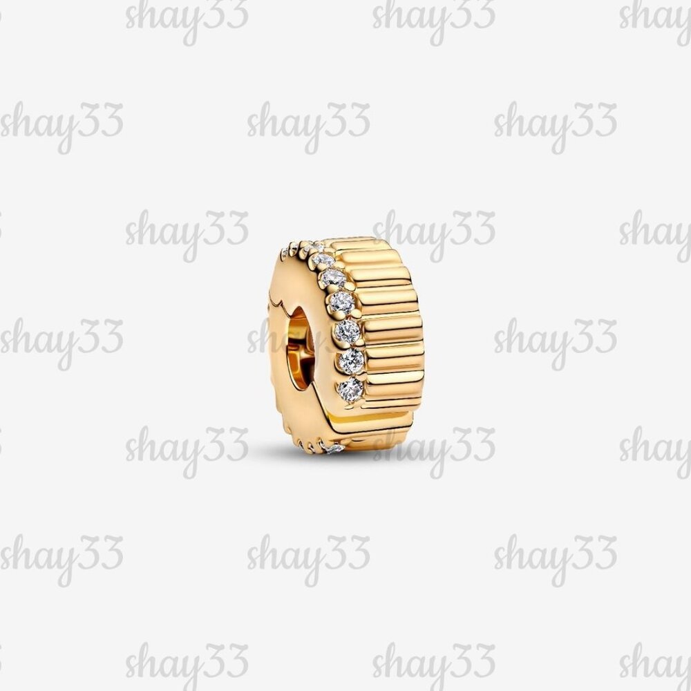 Pandora Ribbed Clip Charm